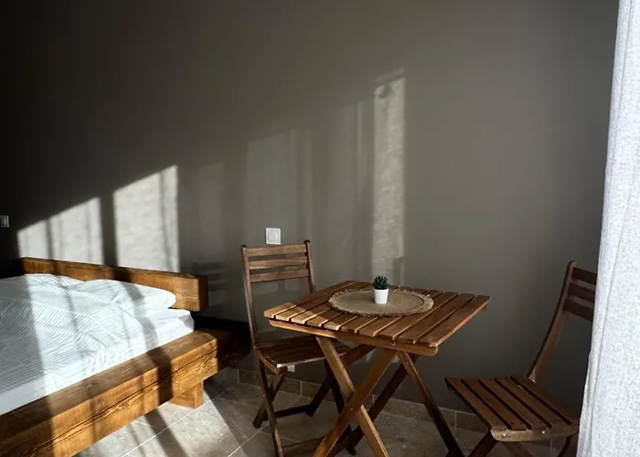 Love hotel Secret Bezouce